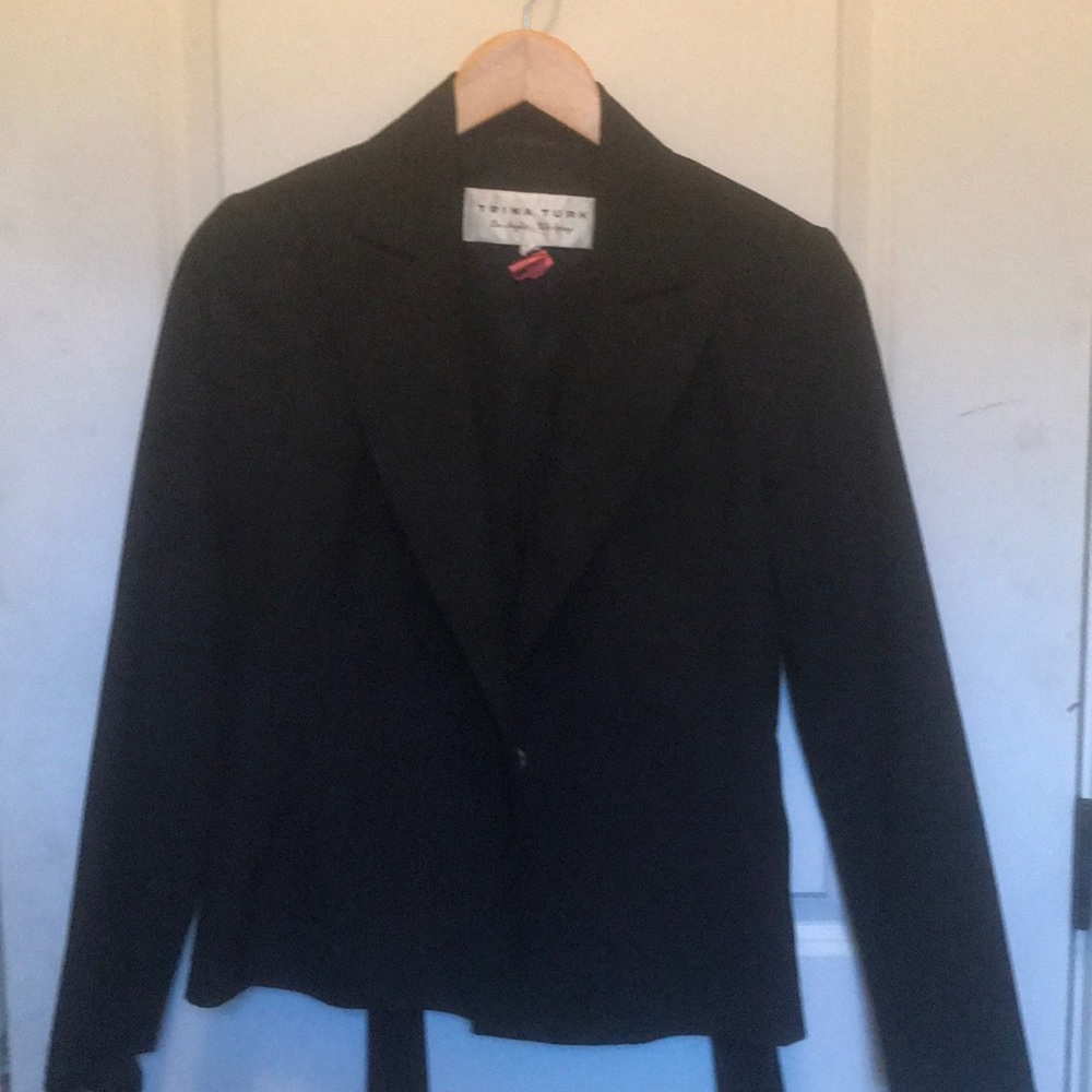 Trina Turk Essential Black Tie-front Blazer